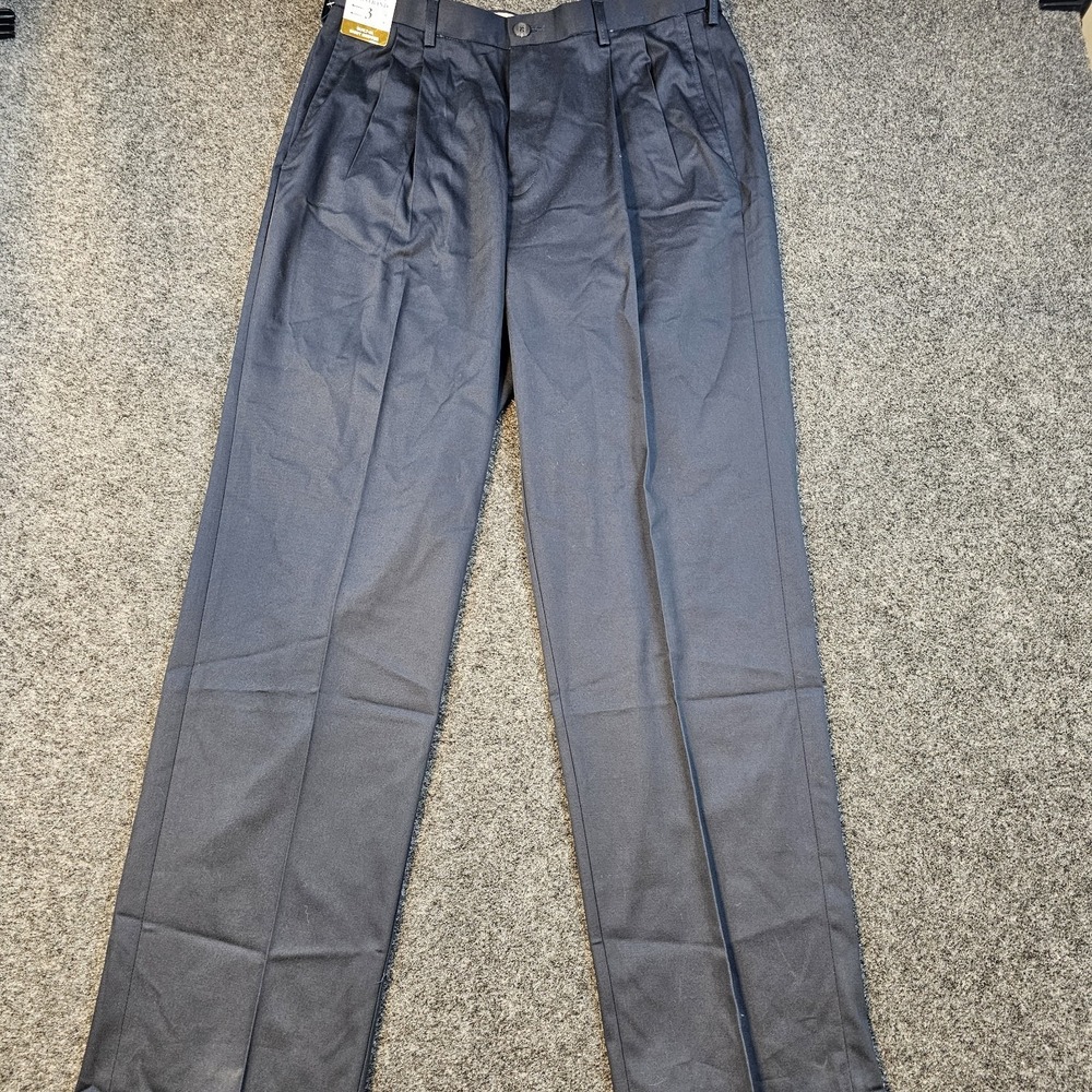 Haggar Iron Free Premium Khaki Pants Mens 34x34 Dark Navy Pleated Classic Fit St